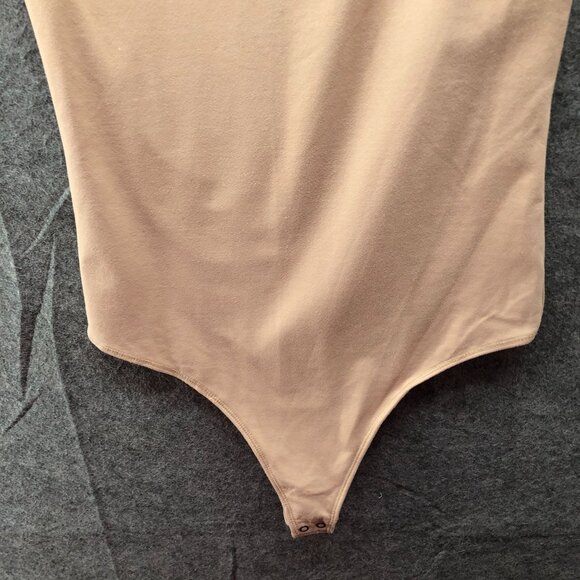 Abercrombie & Fitch Sleeveless Bodysuit Womens M Soft AF Tan Crewneck Padded - Picture 4 of 8